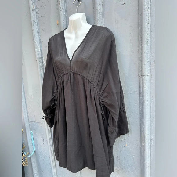 IRO Black  Gauzy July Tunic, size 38 (US6) - Picture 4 of 11
